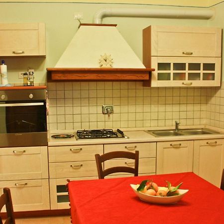 מונטפאלקו Agriturismo Il Girasole מראה חיצוני תמונה