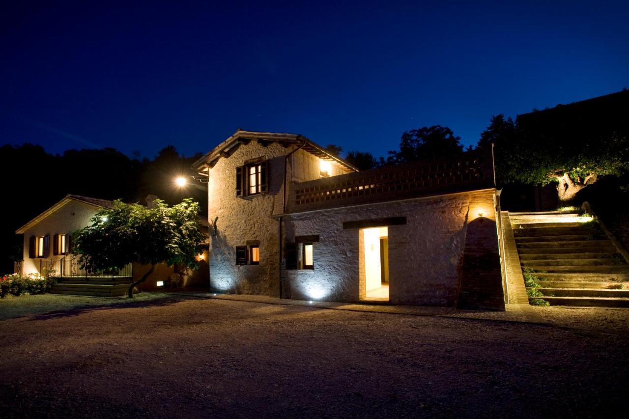 מונטפאלקו Agriturismo Il Girasole מראה חיצוני תמונה